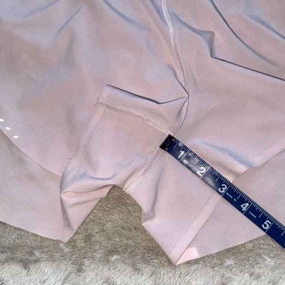 Lululemon Find Your Pace High-Rise Lined Short 3" in
Pink Peony - Picture 6 of 16